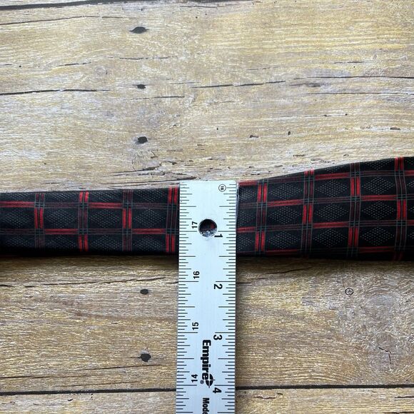 Haggar One Size Mens Tie Black and Red  60”x 3” - Picture 9 of 10